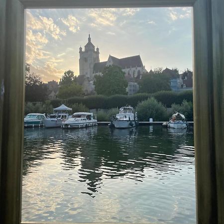 Apartmán « Au Coeur De Dole » Exteriér fotografie