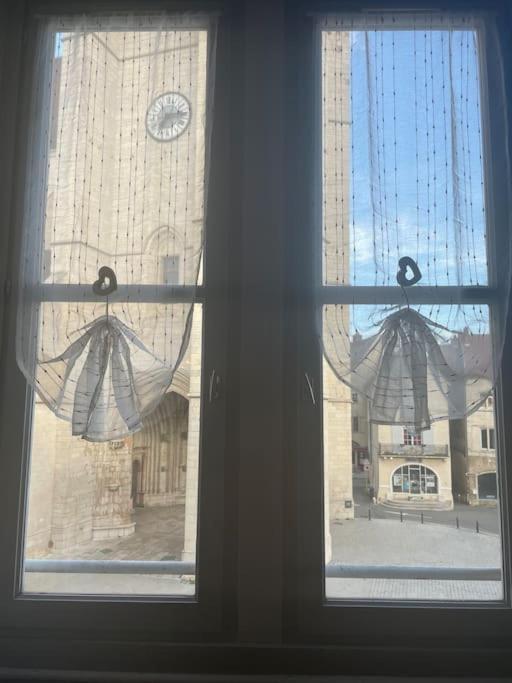 Apartmán « Au Coeur De Dole » Exteriér fotografie