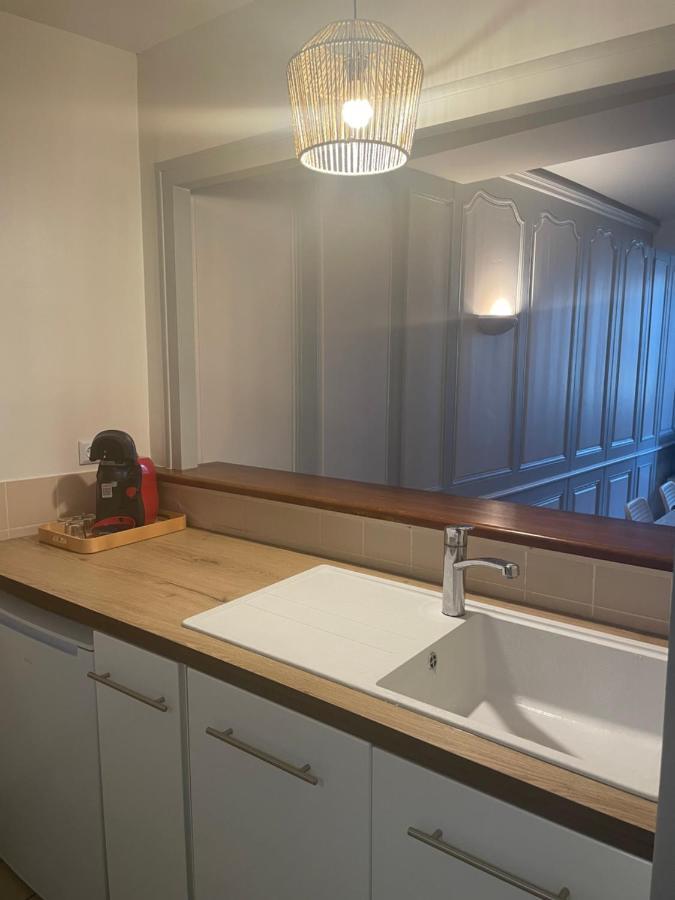 Apartmán « Au Coeur De Dole » Exteriér fotografie